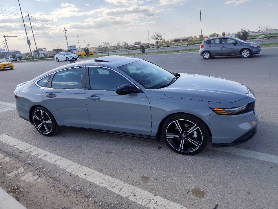 هوندا اكورد 2024  هايبرد سبورت Sport مكينة 2000 هايبرد تنفس طبيعي
💎 ســعــر 175  $ ***********
حادث سياره جملغ واحد و شبر بالبونيت 
بجم كبس   موجود صوره ضرر 
مع رقم شاصي 
 فول مواصفات. شاشة كبيرة
فتحه كاميرا خلفية 3 انظمة للقيادة 
بدون رقم كاتي يترقم محافظات شيمالي 
اربيل سليمانيه دهوك 
عنوان كركوك شراع معارض 
*********** كركوك, العراق
