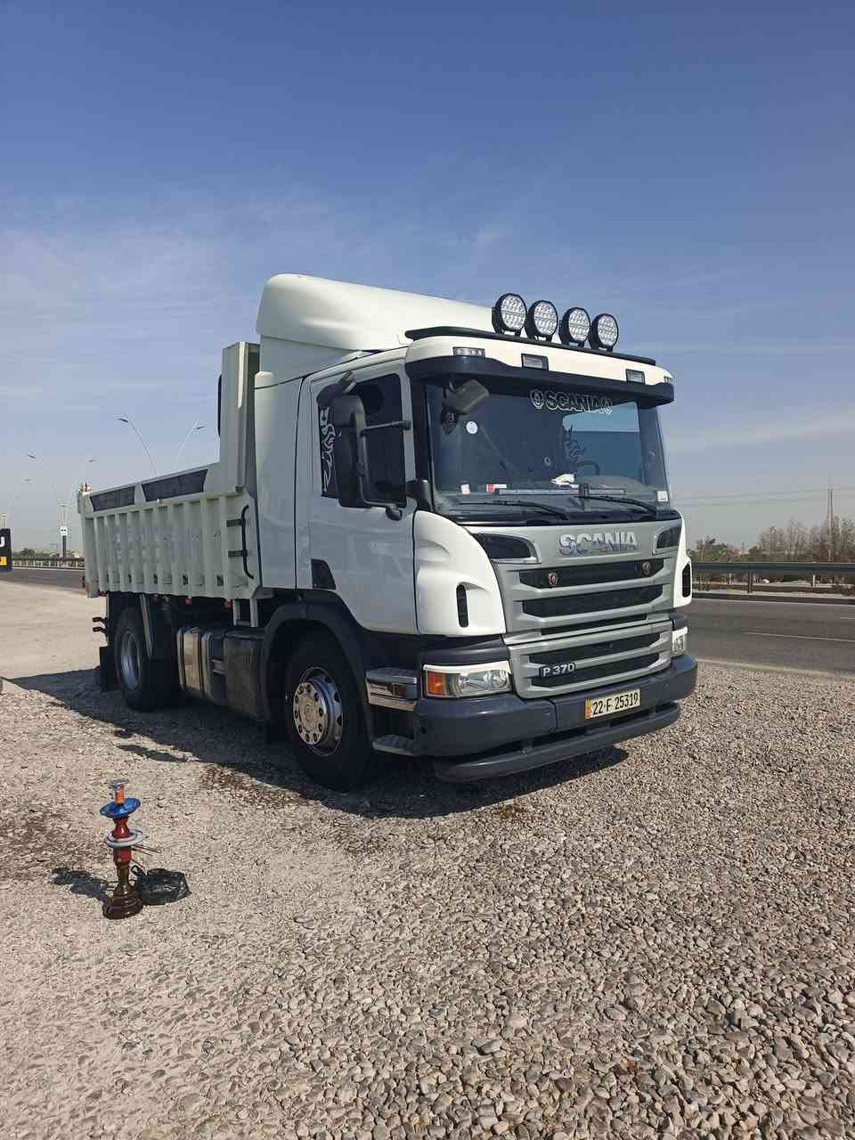 سلام عليكم سكانيه تك قلاب للبيع 2017 رقم جديد بسمي 2030 ينتهي كير عادي 3/3 كوبرا شاصي أبو 10 مكفول تخم تاير رادار رتايدر  حساس تحكم ذاتي مكينه 6 انجكتر لابخار ولا تنقيص  رقم الهاتف ***********
