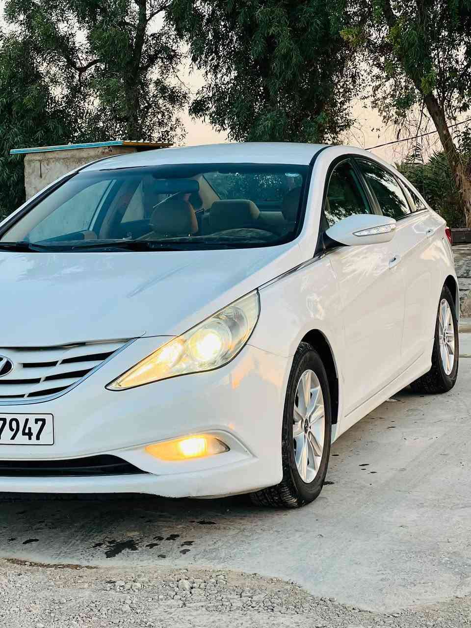 السلام عليكم 
سوناتا للبيع موديل 2012 
خليجي محرك 2400 دوش 
السياره مكفولة من الصبغ والتبديل 
فقط مكانين بارد بسيط 
السياره جاهزه من كير مكينه حداديه تبريد كهربائيات تخم تاير بلباكيت سبير الشركه مانازل سياره جديده ماذب عليها الف شرط 
السياره رقم اربيل الدولي باسمي شخصيا 
تحويل وكاله شرط سنويه وهزه وفحص كله جديد 
مواصفات الشركه العامه داخل لونين شفتات تحكم انظمه قيادة تبريد قطعتين مري شفط اشاير بلمري مواصفاتها معروفه 

مكان السياره بابل الحمزه الغربي 
السعر 127وبيها مجال 

رقم الهاتف ***********

*********** حلة, بابل
