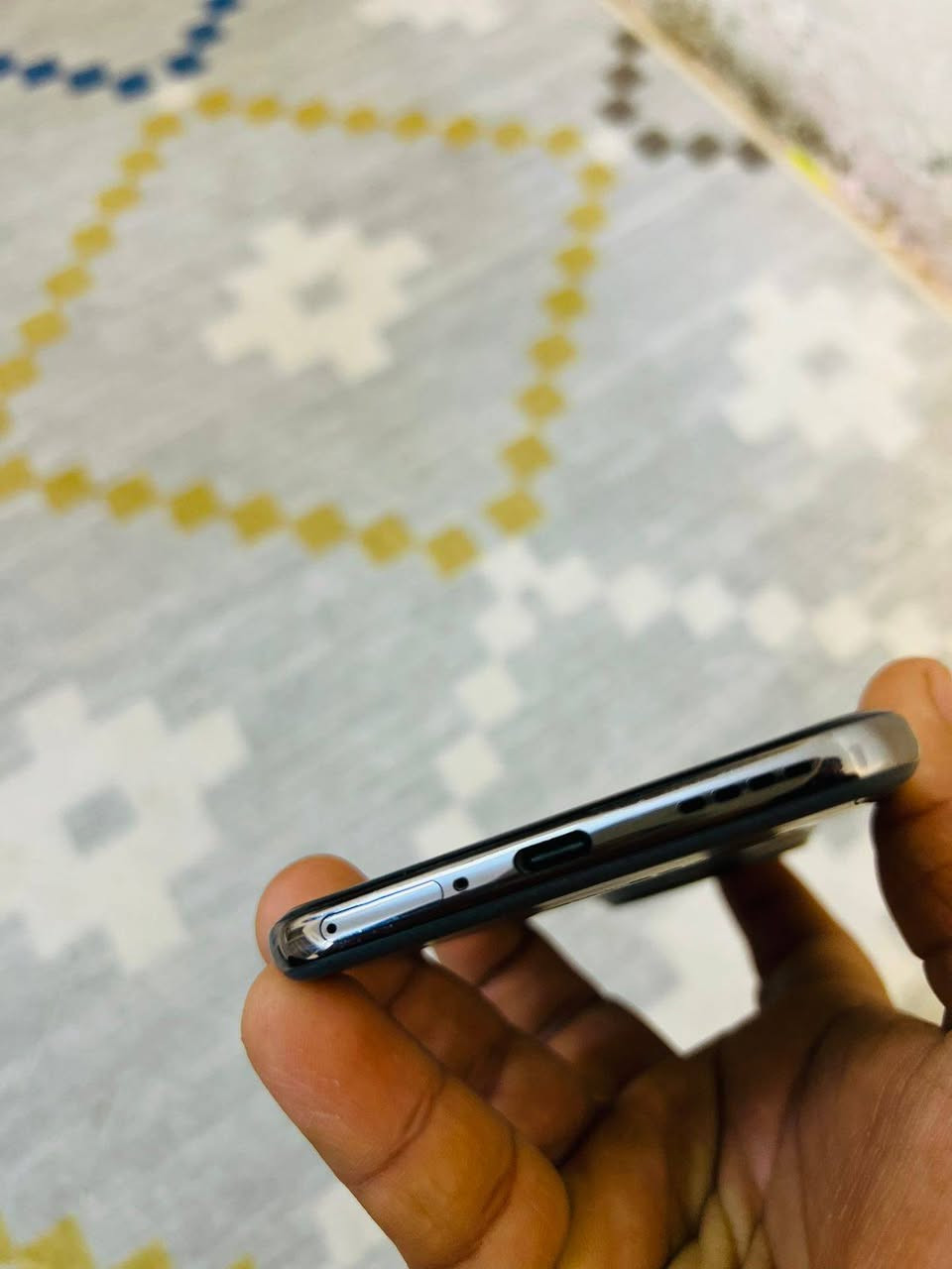 ريلمي 14برو بلس
ذاكرته 512 
اللون مميز 
غراضه شاحنته الاصليه 
نضافته 100% 
مستخدم قليل 
السعر 475الف
***********
