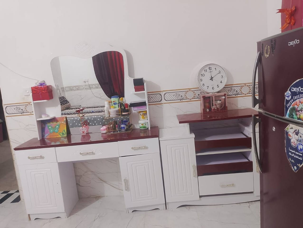 السلام عليكم غرفه كامله نضيفه بل أضافه إلى دوشك

السعر 500... قفل
الاستفسار على رقم التالي ***********
