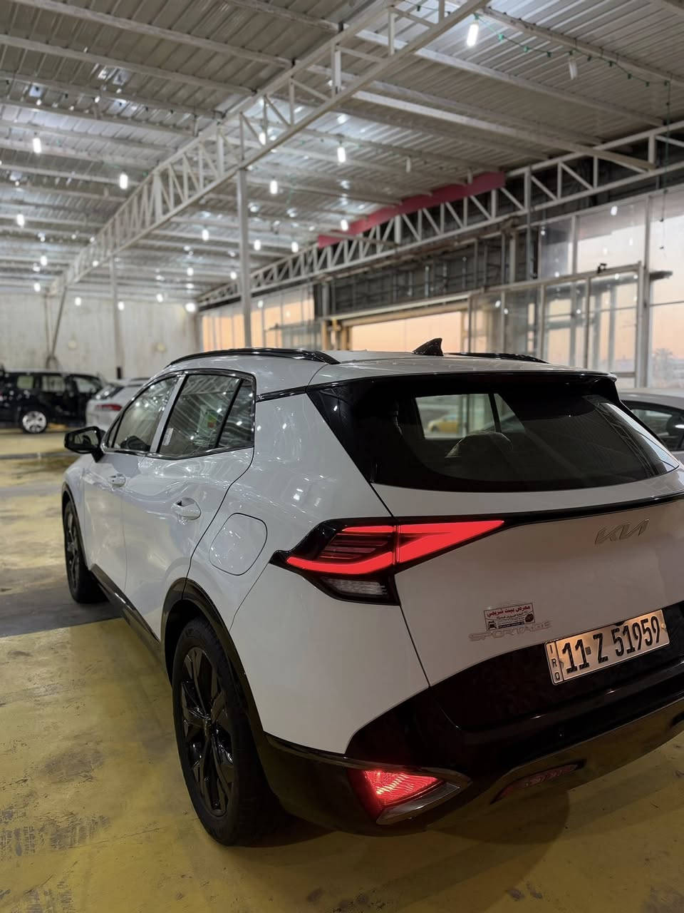 #معرض_بيت_شريجي_للسيارات 🤍
على بركه الله توفر سبورتج 2025 بلاك ادشن فول 1/1 داخل زيتوني ظمان الدوليه كشنات تدفئه ستيرن هيتر جنطه كهرباء  اريل نفكيشن 
ماشية 8 الف فقط
بعدهه بوضع الشركة مكفوله كفاله عامه
 ضمان الدولية 5 سنوات او 100 الف كيلو وتبديلات 4 مجانيه للدهن

فول مواصفات ماعدا البانوراما
اوتو هولد 
سايد بريك دكمه 
شفتات ستيرن 
داخل زيتوني
Drive mode  وضعيات 4
عدادات ديجيتل وشاشة جبيرة
تبريد قطعتين
كراسي 2 كهرباء
السياره باب اول 
واوتو دم / نقطة عمياء/تبريد شاشة
لايت LED / بك لايت LEd
ويل 19 أنش / بصمه دخول ذكي /مري كهرباء 
ومعروفه لمواصفات لباقيه 
رقم بغداد سنويه باسمي
العنوان كوت حي الحكيم معرض بيت شريجي مجاور محطه الواسطي للاستفسار 
*********** حسنين واتساب او اتصال
