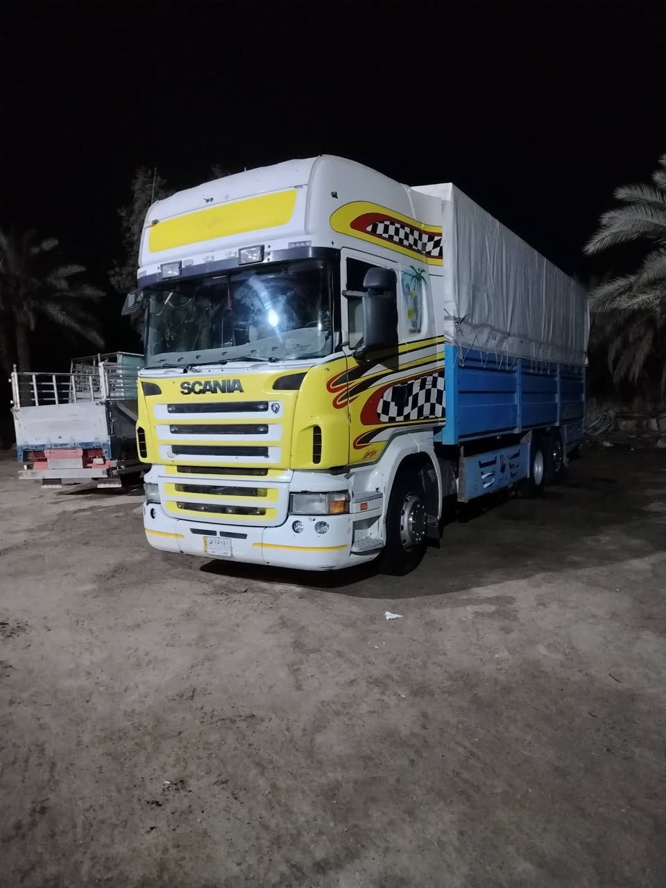 سكانيه البيع 2005 تخم تاير رتايدر ثلاجه كير 3ب3. ***********
