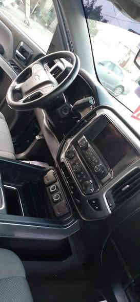 سلفرادو موديل 14 طبلة تو ويل8سلندر 
رقم بغداد تحويل مباشر
حجم 1500 LT
كشنات كهرباء
شاشة دشبول كلميرا خلفية 
فرس وصطي الكشنات الأمامية
حادثها بأمريكا جاملغ الخلفي بجم كبس صورة الحادث بالمنشور محرك وكير شرط وكَرنتي بيهن الأكسل ونة خفيفة فوك ١٤٠كم
السعر بأرخص الأسعار 
$145
بغداد الطالبية العمارات السكنية 
***********
