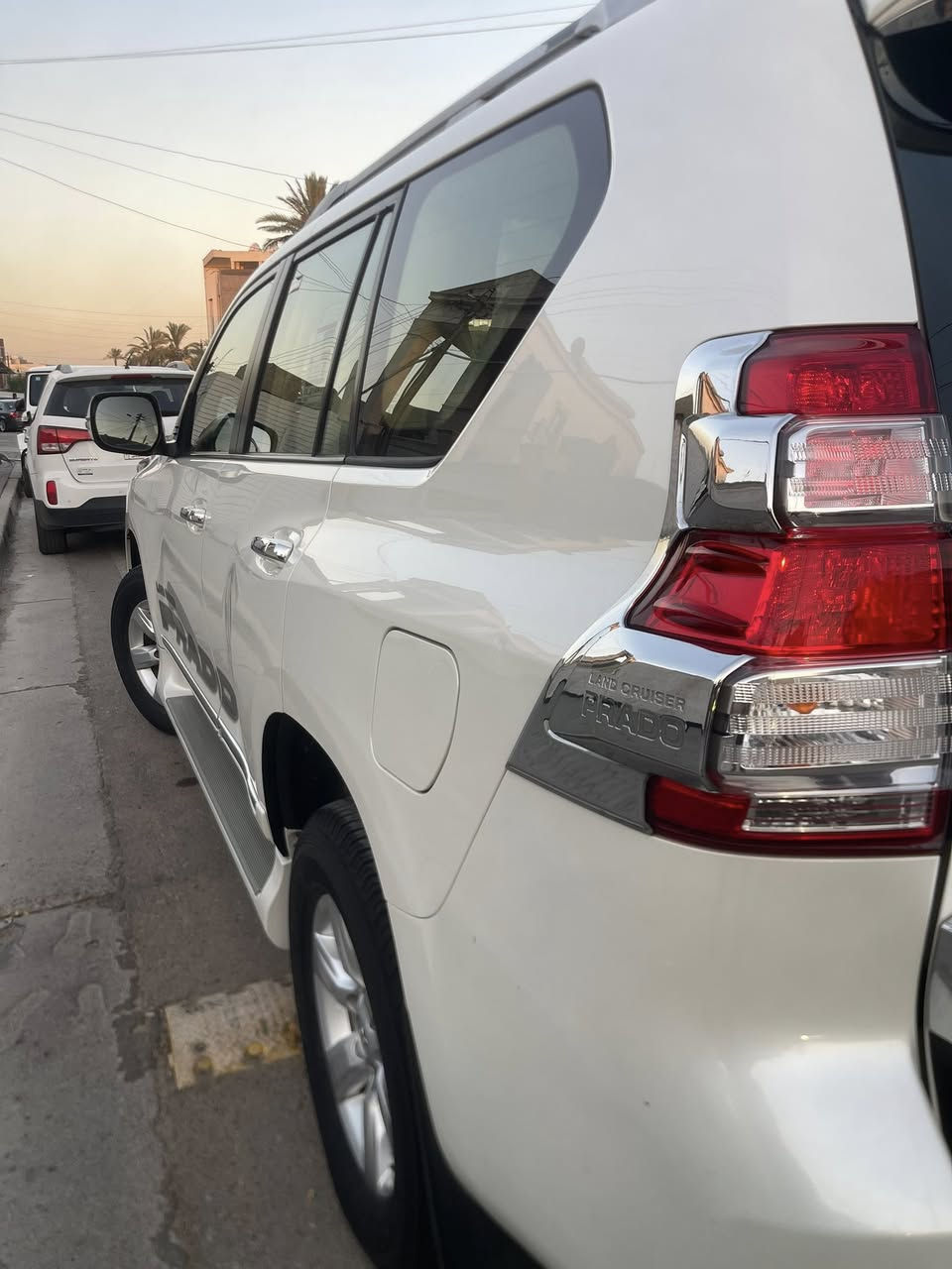 سلام عليكم
برادوه 2014 خليجي TX.L
ومكفوله كفاله عامه
حته من لبارد
ماشية 143km
الموصفات
مري شفط كهرباء
تحكمات ستيرن
زراكه لايت
منظومت زنون
لد امامي
ناقل حركة أوتوماتيك 6 سرعات
دفع رباعي 4×4
7 مقاعد مقاعد جلد
شاشة مع كاميرا خلفية
وشاشات خلفيه في المقاعد
يدعم Apple CarPlay وAndroid Auto
حساسات أمامية وخلفية
مثبت سرعة
ثلاجة تبريد (Cool Box)
مكيف أمامي وخلفي 3 قطع
السيارة بحالة ممتازة جداً، جاهزة للاستخدام ولا تحتاج أي مصروف، نظيفة جداً.
واترايها تراي زيروه
السعر ب265$ وبيه مجال
وسياره بعد احله من صور وكلش جديده واترايها زيروه
وبالعافيه ع ياخذه
عنوان الاعظمية
للاستفسار
***********
