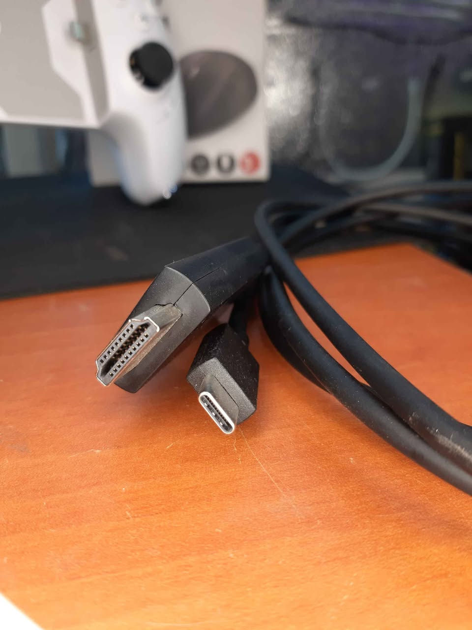 🔥 محول USB-C إلى HDMI بحالة ممتازة 🔥
حوّل شاشة موبايلك أو اللابتوب إلى التلفزيون أو الشاشة الكبيرة بسهولة.
✅ جودة ممتازة ✅ نقل صورة وصوت ✅ سهل الاستخدام ✅ شغال 100%
💰 السعر: 15,000 دينار فقط
📩 تفاصيل اكثر المراسلة على الخاص.:

🔥 ئاداپتەری USB-C بۆ HDMI 🔥
بە ئاسانی مۆبایل یان لاپتۆپەکەت پەیوەست بکە بە تەلەفزیۆن یان شاشەی گەورە.
✅ کوالێتی بەرز ✅ گواستنەوەی وێنە و دەنگ ✅ بەکارهێنانی ئاسان ✅ کاردەکات 100%
💰 نرخ: 15,000 دینار
📩 بۆ کڕین نامە بنێرە. أربيل, العراق


**إذا كنت صاحب هذا الإعلان وتريد حذفه لأي سبب، رجاءا أرسل رسالة إلى الدعم الفني**