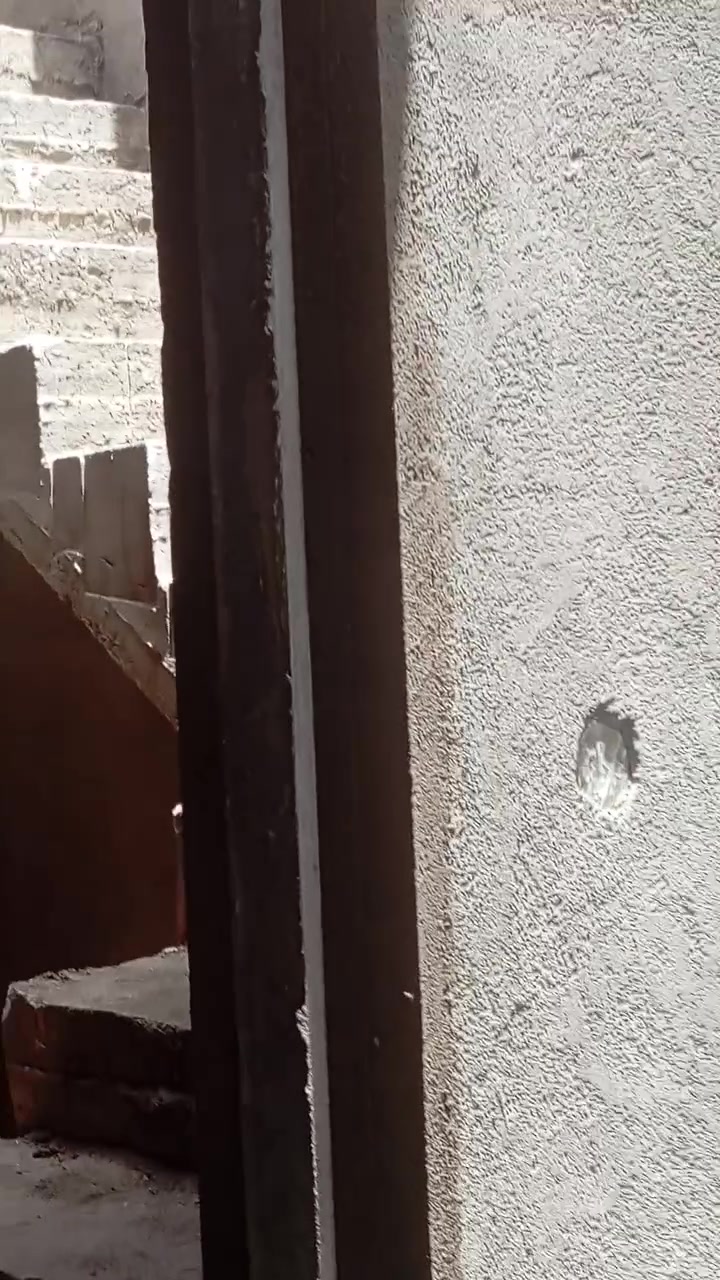 ،سلام عليكم. خلفه فارغ.لبخ وبنيان.   لي يحب.  يدخل خاص
***********
