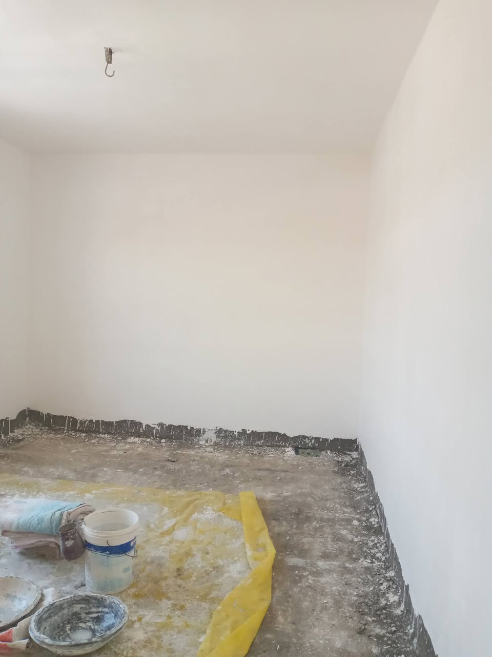 سلام عليكم شغل لباخ وبياض درجة أولى مصاطر والتزام بلموعد وأسعار مناسبه للتصال ***********
