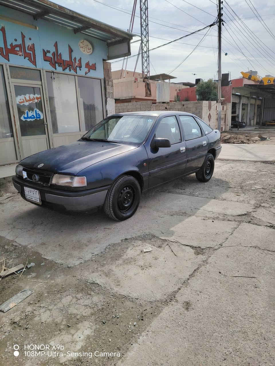 سلام عليكم فكترا ماسحه موديل ٩١ محرك ١٦ رقم كركوك سنويه مشروع وطني الل ٢٨ دفتر بانزين موجود شرط التحويل السعر ٣٢ وبي مجال المكان كركوك رقم ***********
