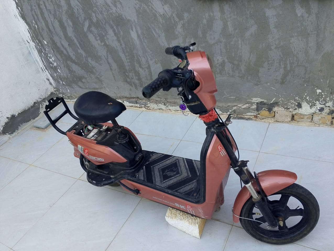 بايسكل شحن شرط الشغل نقص قبق خلفي او التاير الامامي  نازل فقط نفخ


**إذا كنت صاحب هذا الإعلان وتريد حذفه لأي سبب، رجاءا أرسل رسالة إلى الدعم الفني**