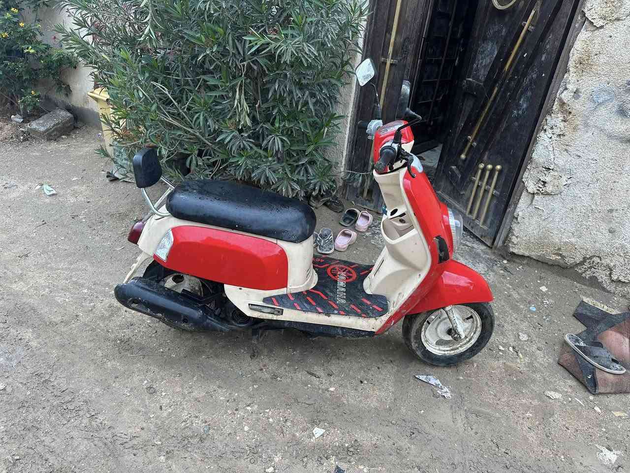 ￼ سلام عليكم دراجة ‏ ماكس بوليس دراجة وش 49 مكينة ناعمة مبدل ￼ زنجبيل سلفو هون كهربائيات شغالة بنزين مكسور وبيها بلادي مكاني كربلاء قنطرة السلام السعر 500 وبيها مجال من شراي ￼***********￼￼￼￼
