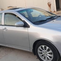بي واي دي H3 • ٢٠١٦ • كوت مركز