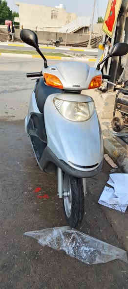 سلام عليكم ورحمة الله وبركاته 
دراجة سبيسي ماليزي للبيع موديل 2020 الدراجة خير من الله  كهربائيات شغالة  مكينة ناعمة  خير من الله ومابيه اي نقص واسط قضاء النعمانية هذا رقمي ***********
السعر 550
