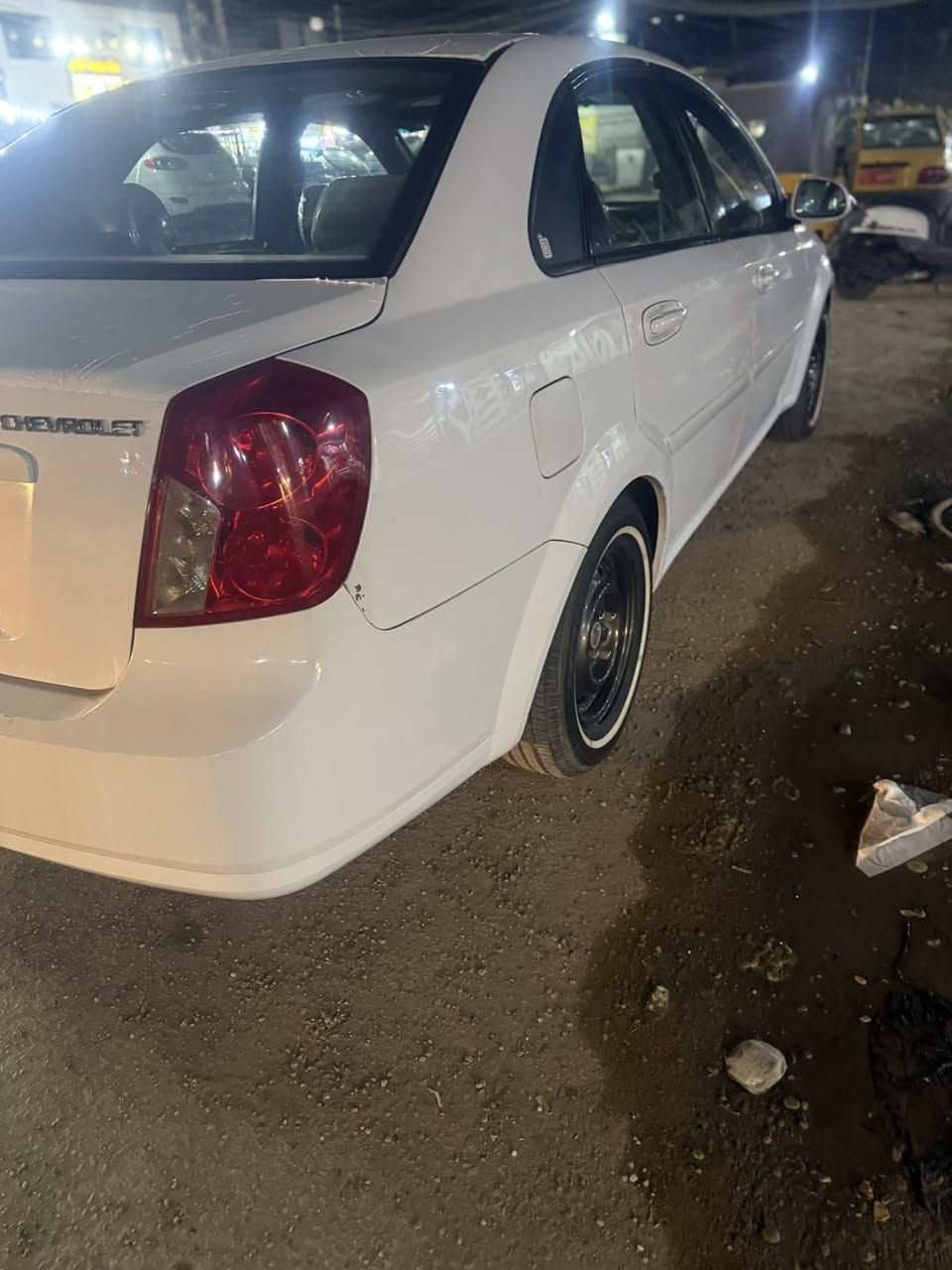 السلام عليكم للبيع اوبتره موديل 2013 مكفوله كفاله عامه من كلشيء وبسمنه السعر 98 وبيها مجال  للاستفسار على رقم ***********
