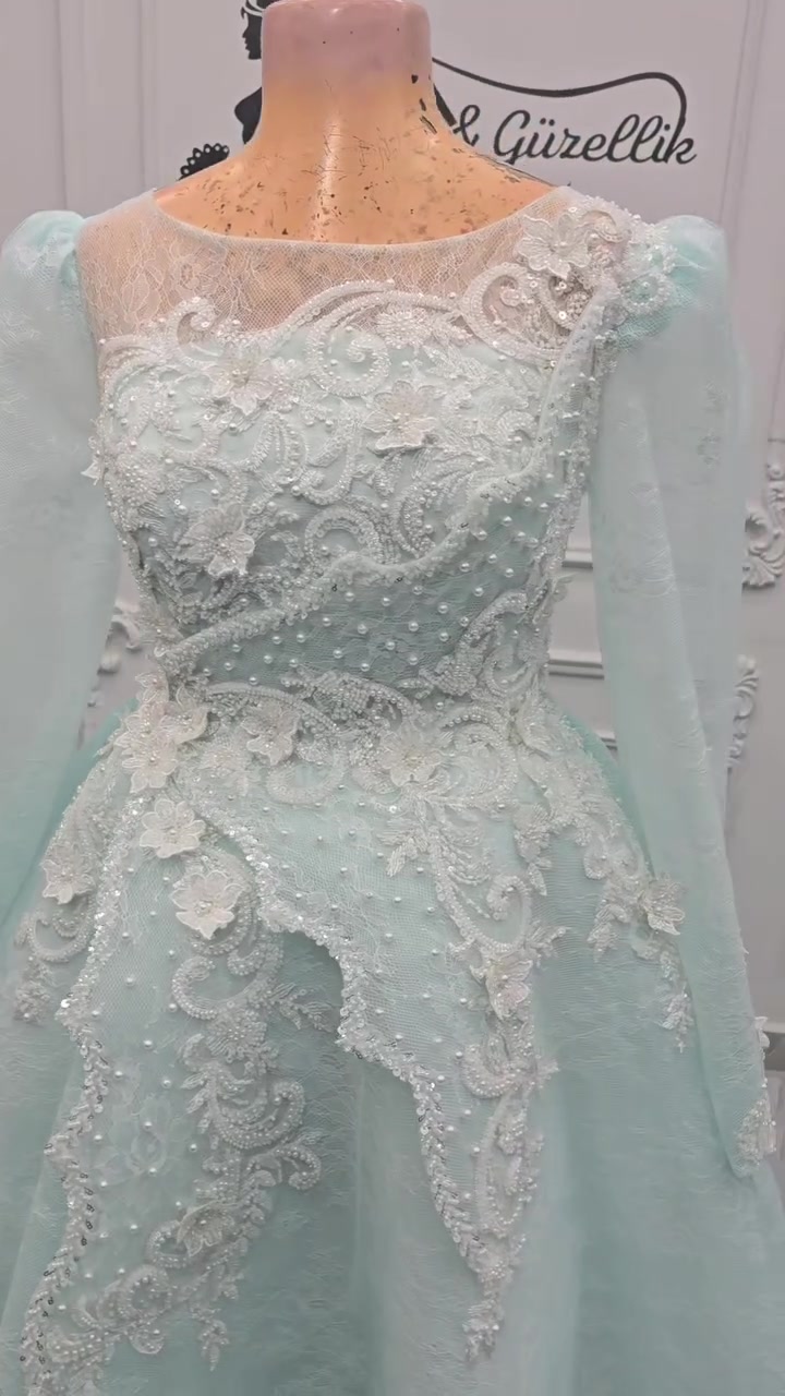 ✨️Tailoring and designing all types of models. Contact us via private message ✉️or WhatsApp at 📞01090533943. Shipping available to all countries and governorates
تفصيل وتصميم جميع انواه الموديلات للتواصل على الخاص او واتساب ٠١٠٩٠٥٣٣٩٤٣ شحن لجميع دول ومحافظات #تفصيل #مصر #اوروبا_اسبانيا_ايطاليا_المانيا_هولندا #لبنان #فساتين


**إذا كنت صاحب هذا الإعلان وتريد حذفه لأي سبب، رجاءا أرسل رسالة إلى الدعم الفني**
