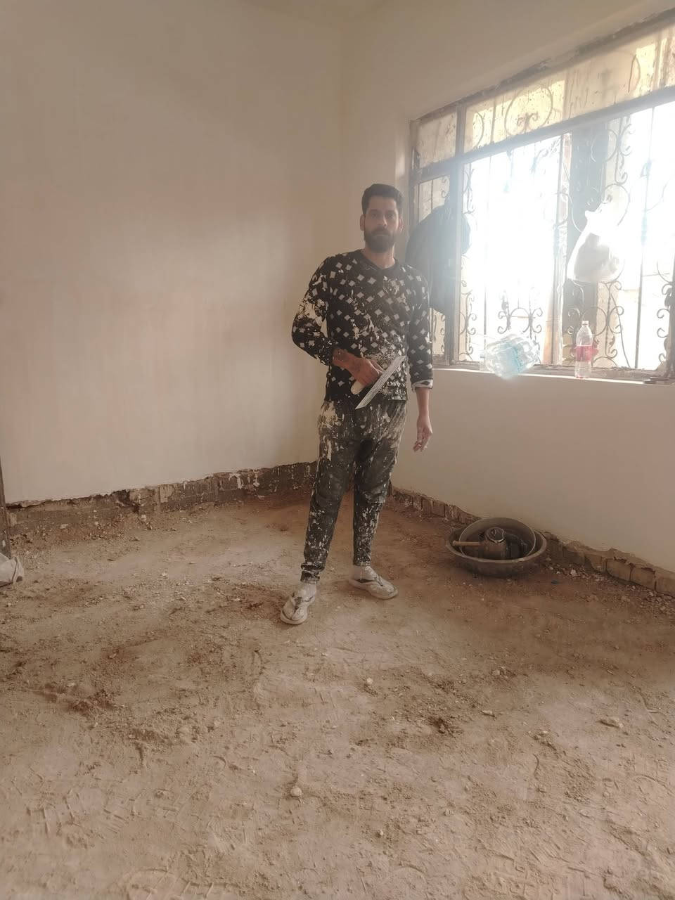 خلفه جص وبورك بغداد الرصافه تشميع وجص وبورك متفرغ حالي ***********
