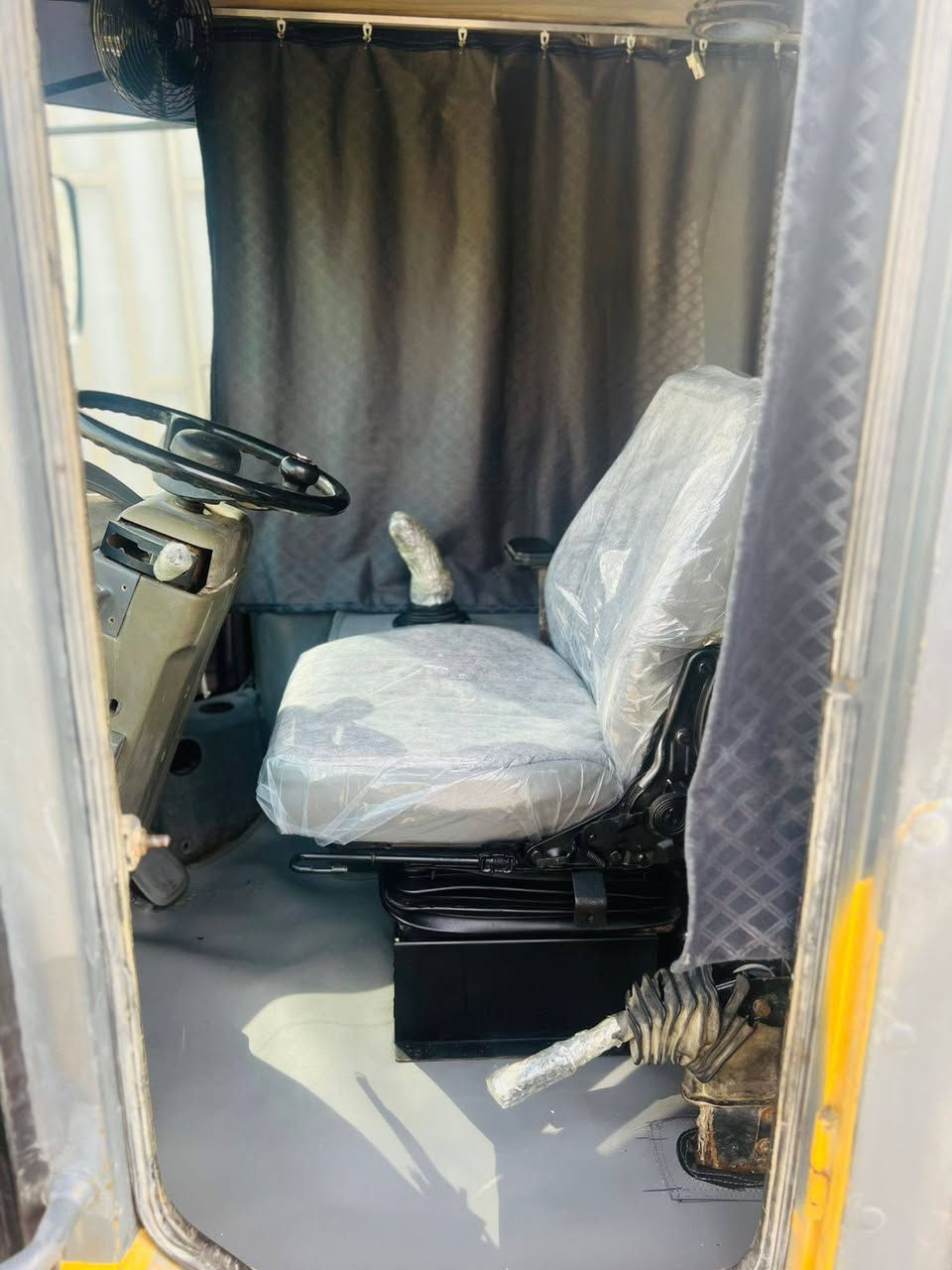 السلام عليكم شفل البيع صيني حجم 953 ال جي موديل 2012 مكفوله كفاله عامه العنوان بغداد نهروان *********** #*********** رقم ذي قار الماني مشروع وطني سنويه مجدده 2028 تحويل مباشر
