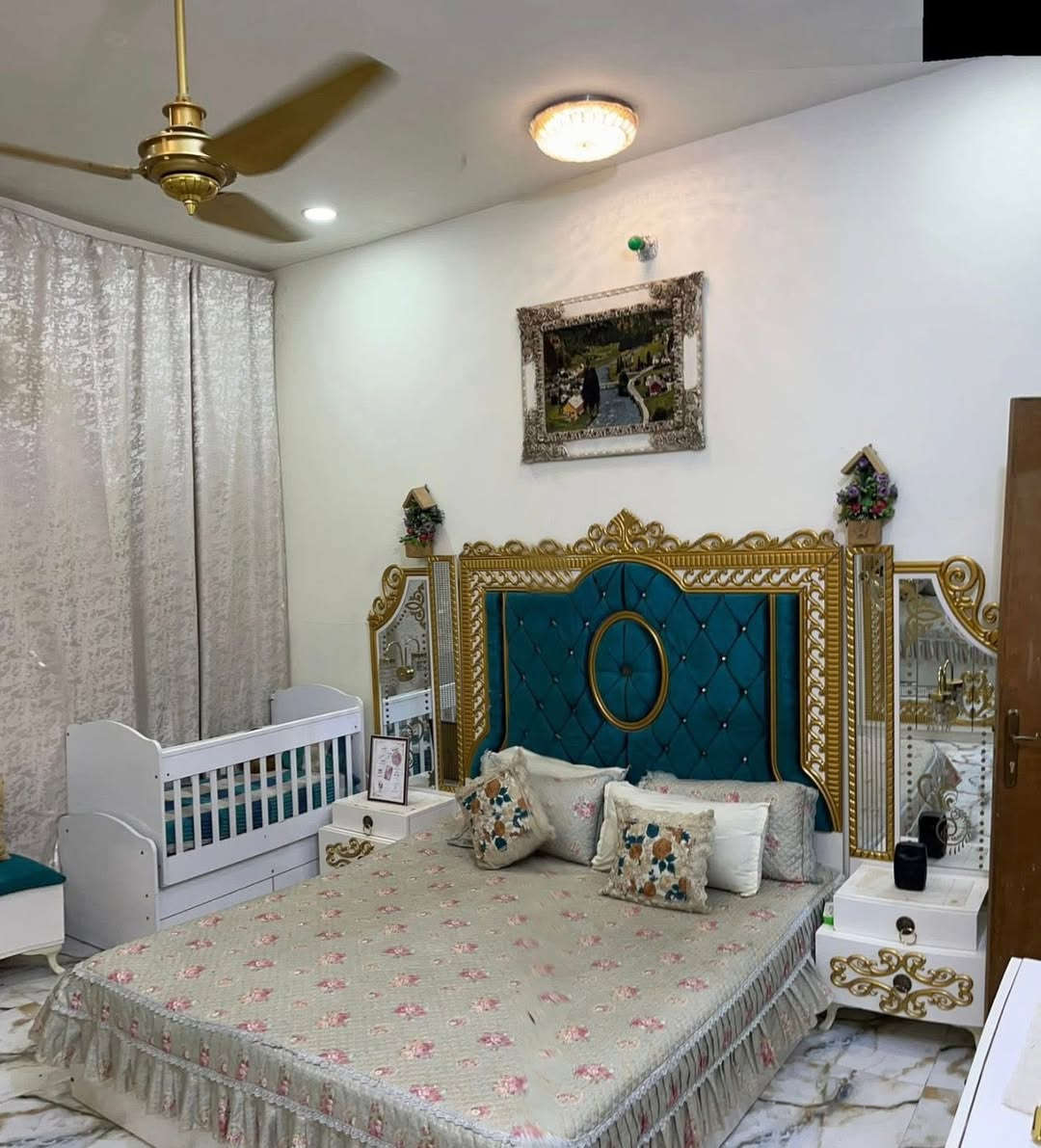 السلام عليكم بيت زراعي في منطقة ام الكبر والعزلان الزراعي فرع اسواق عبوسي مساحة البيت 80 متر كامل من كلشي مابي اي نقص بناء جديد وحديث السعر 125 وبي مجال قليل
الاتصال على الارقام التاليه
 ‬ ***********

***********
