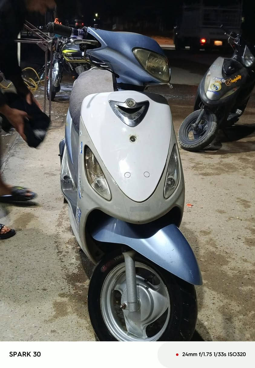 دراجه ماكس منغولي دراجه خير من الله مابيه اي نقص دبلات امامي خلفي رياضي دراجه مابيه اي نقص سلف هندر شغال خرسه ناعمه السعر 550 وبيه مجال حك جيه مكاني بعقوبه مفرك متواجد ماسنجر رقم ***********
