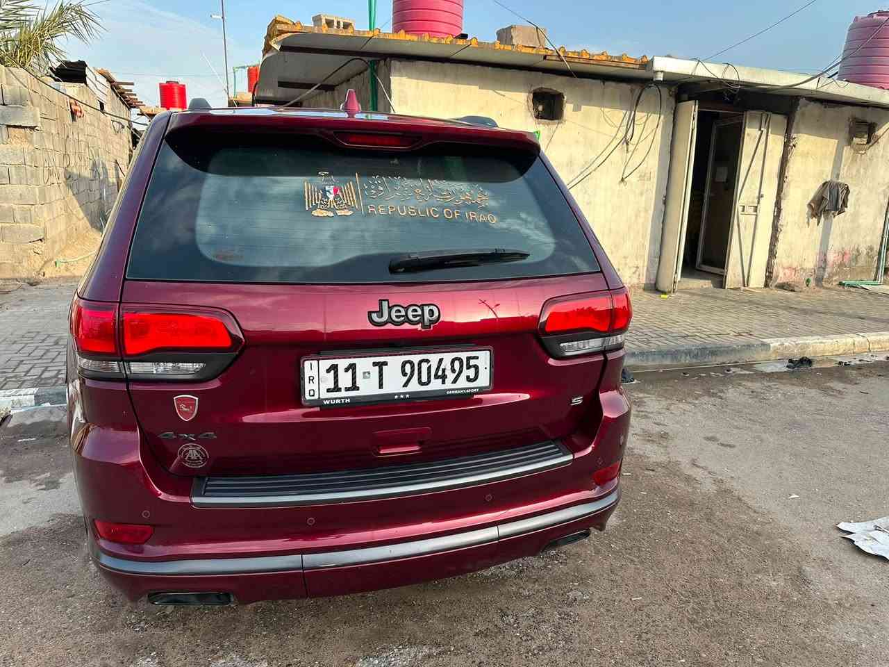 السلام عليكم جيب خليجي مديل 19كفاله عامه ماعده شبرونص صبع كلير بلمدكر الامامي بصفحة السايق فقط موصفات sماحاجه ادوخكم بلموصفات معروفه ماشيه ١٢٠ كيلو متر سياره مال بيت جناي كفاله ماتخسر الف عليه مكاني بصره القبله ***********سنويه بسمي
