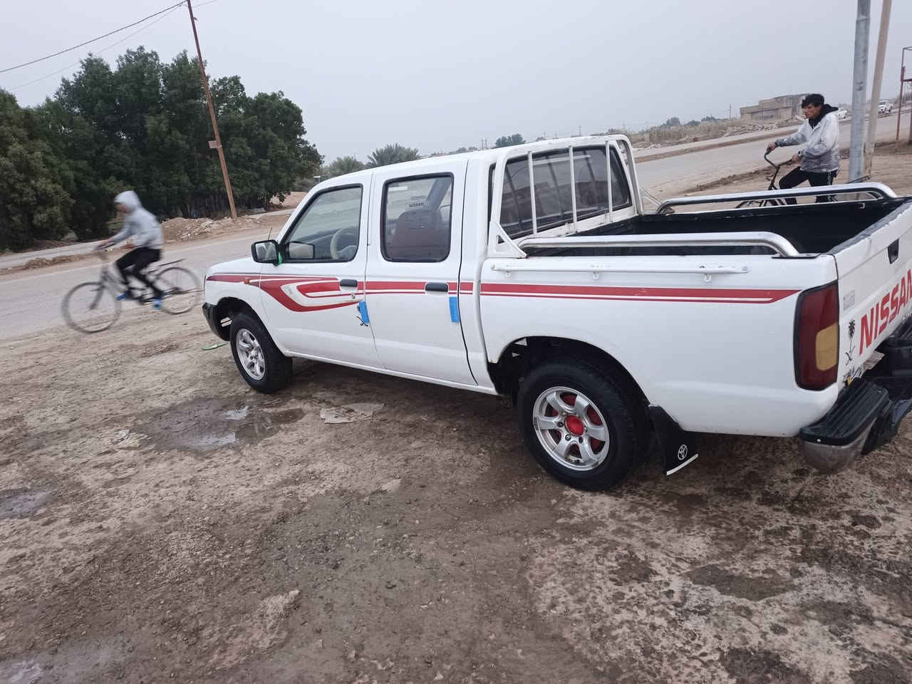 سلام عليكم
نيسان صيني 2016 مكفوله 
مكينه وكير وحداديه وتخم تاير كله جديد 
جاهزه من كلشي رقم مثنئ 
السعر 70 وبيه مجال 
مكان السياره الديوانيه قضاء الحمزه الشرقي 
‏‪***********‬‏
