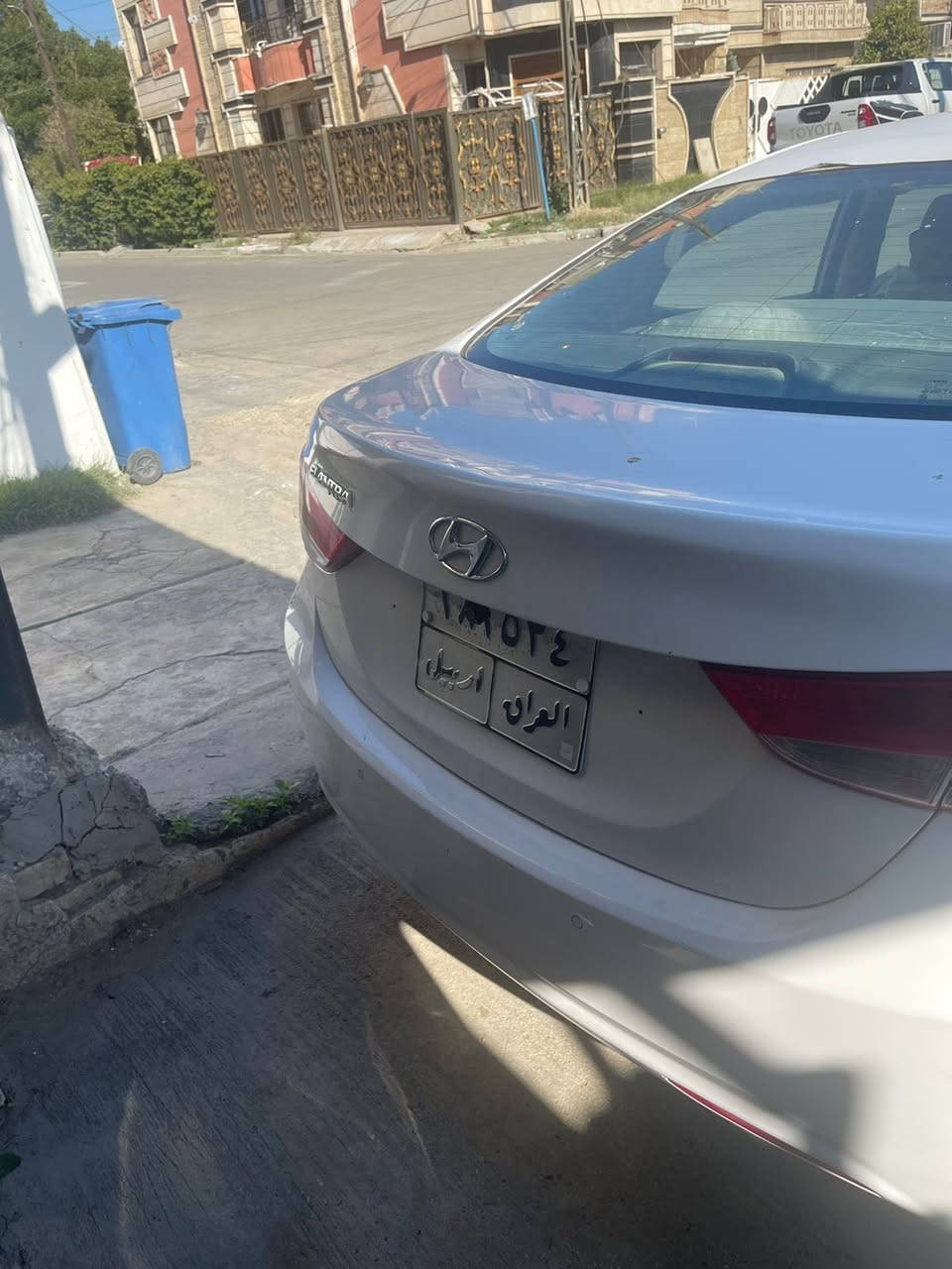 السلام عليكم إلنترا موديل ٢٠١٣ نظيفه حيل خليجي بيها جراد بالقمارة اثر فابلون وبيها صبغ بالجاملغ الخلفي السيارة حيل نظيفه رقمها اربيل سكني بغداد الرقم *********** السعر ٩٥
