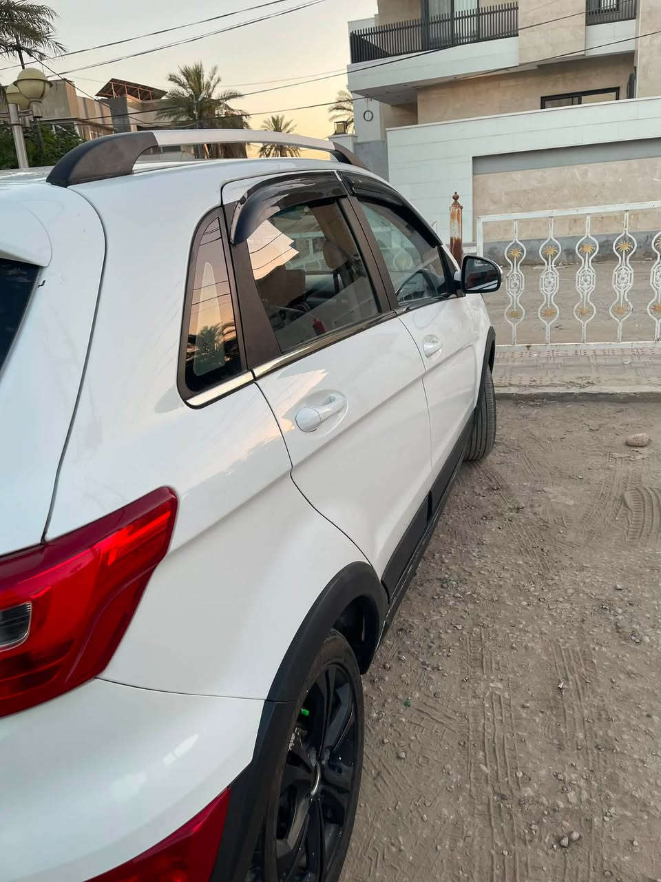 السلام عليكم
بايك ❌25 بيع او مراوس يفضل مراوس 
 مديل ٢٠
كفاله عامه 
رقم بابل الهزه ماساقطه 
سابقاً مطلوبه هسه حره وبيها كتاب رفع حجز راسن ادور بسمك
كير محرك كفاله تبريد ثلج حداديه كلها جديده تخم تاير 
شادلها شاشه جبيره وكامره مكفوله كفاله عامه بدون حادث
مكاني بابل 
***********

