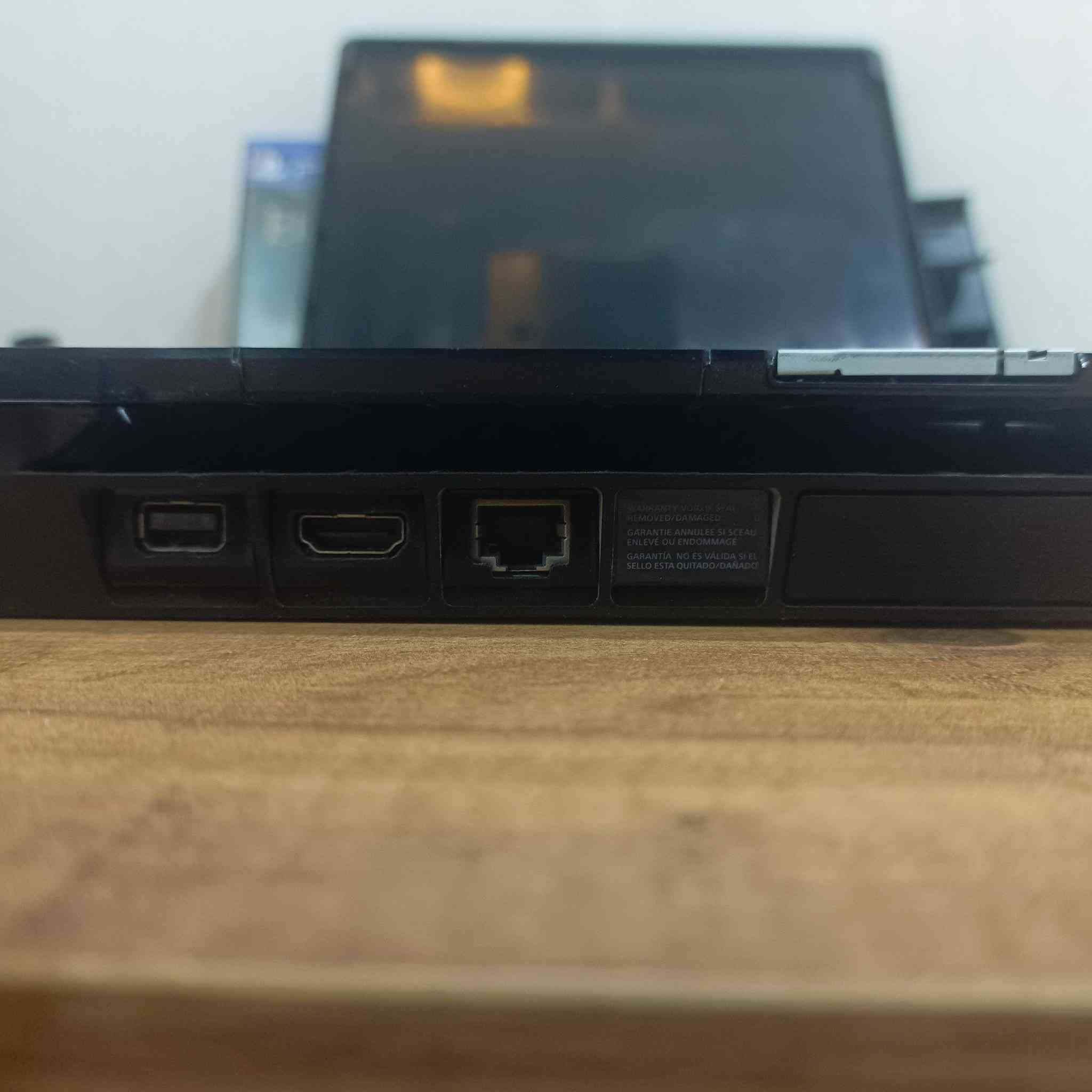 سلام عليكم
بلي فور سلم أونلاين
واحد تيره 
مع ٣ أقراص 
1-الدن رينك
2-كوست أوف تسوشيما
3-فيفا 2021  
لا مفتوح ولا مصلح 
السعر 225 وبي مجال


**إذا كنت صاحب هذا الإعلان وتريد حذفه لأي سبب، رجاءا أرسل رسالة إلى الدعم الفني**