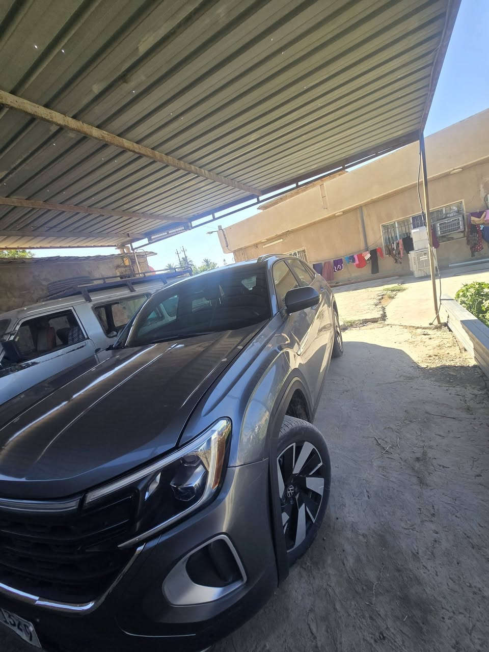 لبيع سبورت ٥ راكب محرك ٤ سعر ٢٥٠$عنوان بغداد ماشيه ٣٣ مايل***********

