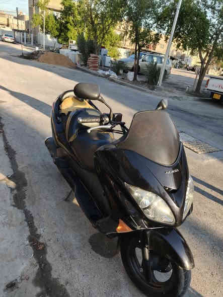 السلام عليكم 
فرزه 0.8للبيع 
الكهرباء كله بلاد 
المحرك بلاد ما مفتوح ولا نضوح 
الكفرات بحاله جيده 
حساس استان 
مواصفات عاديه كير عادي وسبورت كله شغال 
باتري جديد 
تاير الخلفي جديد 
دبل بصمه 
الدراجه ما ناقصها شي بس الكشن شويه يرادله دوشمه 
المكان بغداد حي العامل 
السعر خاص 
تواصل وات ساب  على الرقم ***********
