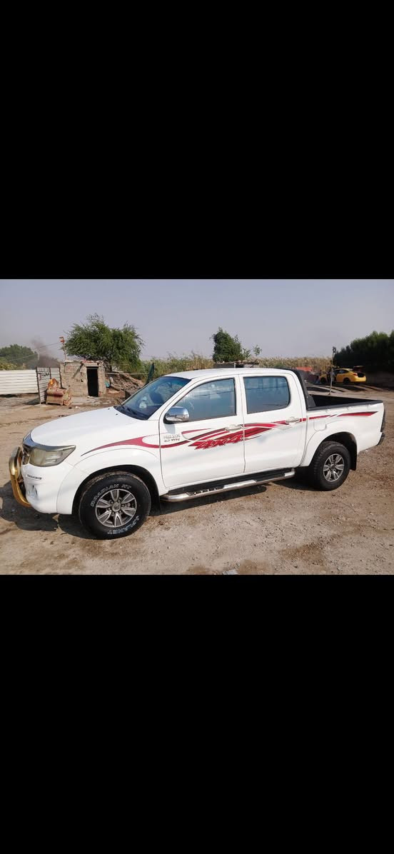 بيكم هايلوكس فور ويل 2014 كير اوتوماتيك سياره باسمي تحويل مباشر رقم سليمانيه بيها 3 قطع بارد السعر 200 رقمي ***********
