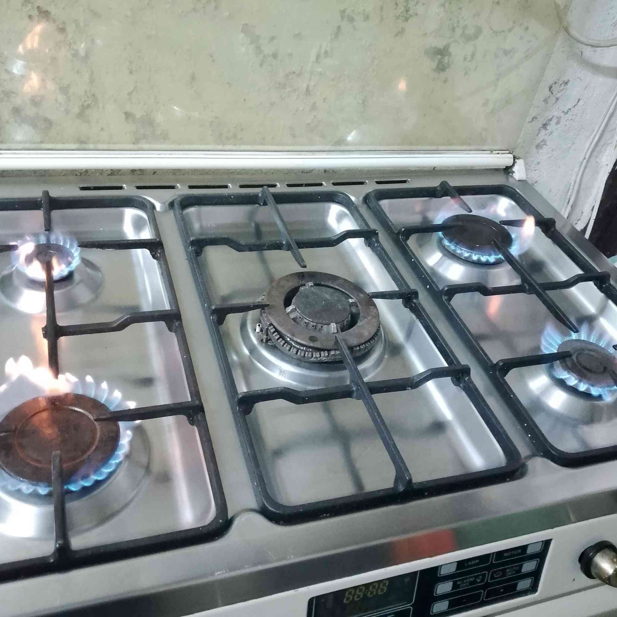 طباخ السعر ٢٠٠ 
مايكرويف السعر ٨٠
وبيهم مجال 
 المكان البلديات


**إذا كنت صاحب هذا الإعلان وتريد حذفه لأي سبب، رجاءا أرسل رسالة إلى الدعم الفني**