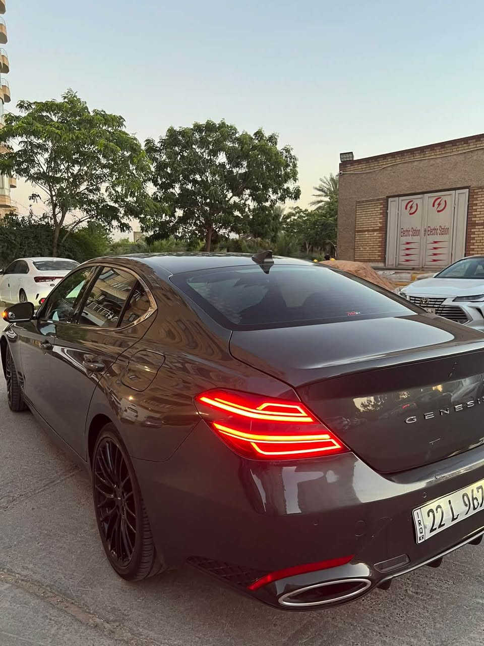 جنسزز موديل 2022 فئه G70
أمريكي فول مواصفات
حادثها جاملغ ايمن وبنيد
السعر 220 ورقه 
للاتصال ***********
مكاني بغداد حي الخضراء
