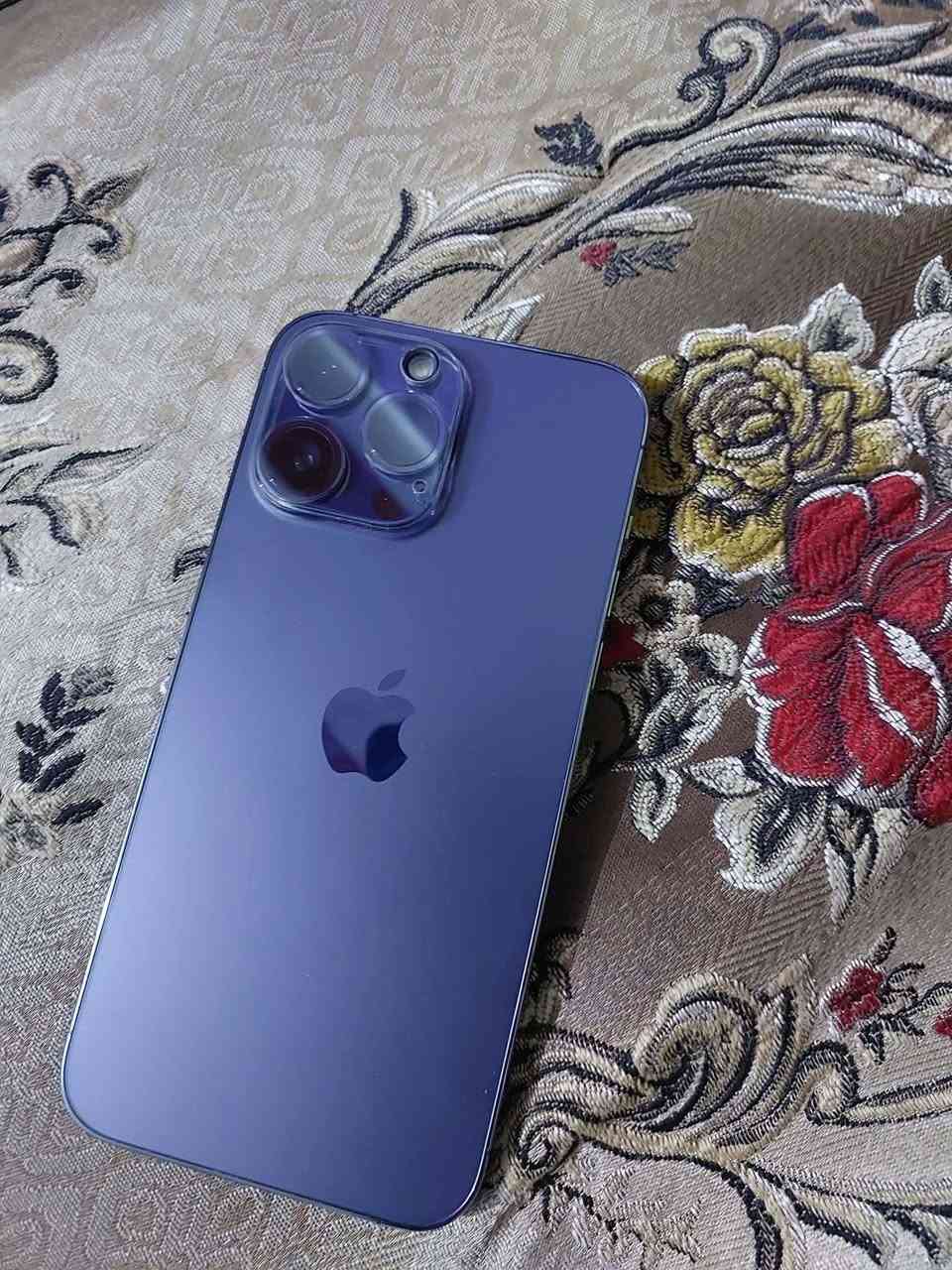 بيع مستعجل محتاج فلوس
14 برو ماكس شرق اوسط
لون مميز وحلو بنفسجي 
مكفول من كلشي وحته لزلغ
بطاريه 84 🔋
ذاكره 256
السعر 850 قفل كلش
سوق شيوخ.كرمه بني سعيد
   الرقم  ***********
