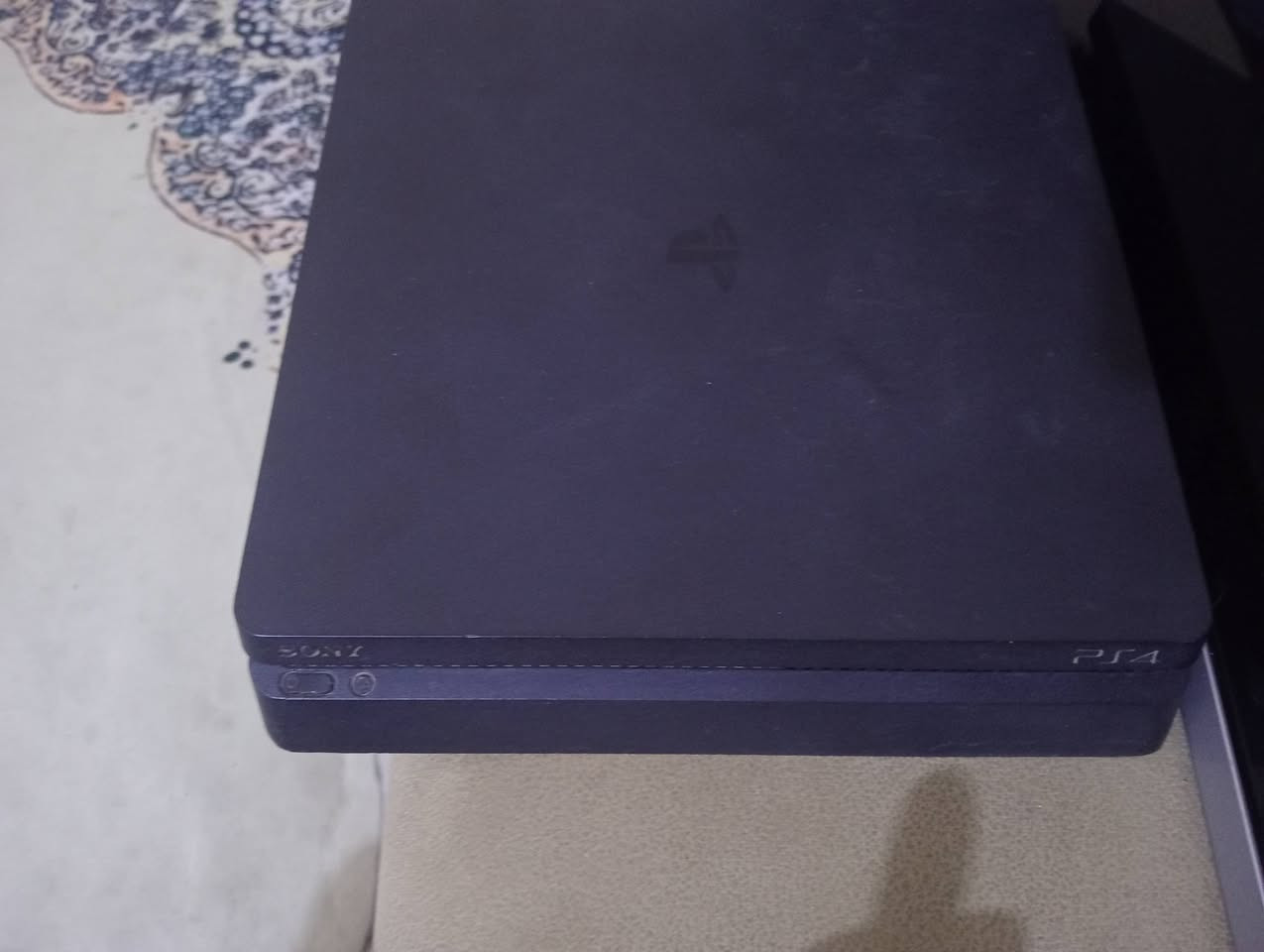 بلي فور سلم نص تيرا لوك ستيكر نضيف حيل مال بيت كامل ملحقات مابي اي خلل سعر راسلني خاص او علق واني اراسلك مكاني بغداد حي العامل رقمي ***********
