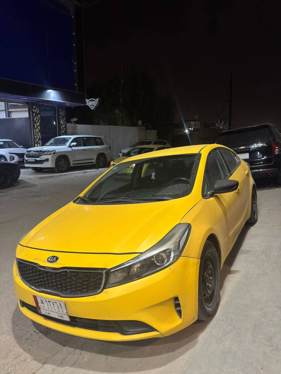 السلام عليكم
فورتي موديل 2017 وارد امريكي 

حادث فقط البنيد بدون دواخل 

مواصفات عادية

استفسار 📞 ‭0771 631 3141‬

السعر 105 وبيهة مجال

العنوان📍زيونة تقاطع ملعب الشعب خلف محطة وقود المثنى 

معرض الليث لتجارة السيارات
