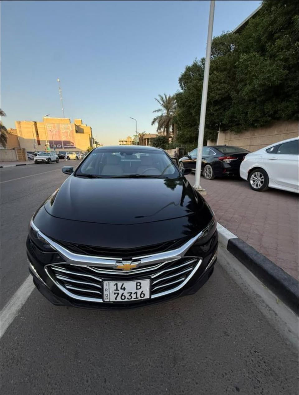 ماليبو   2025  فول كلشي بالك موجود عده الفتحه جاملغ وبنيد كلش خفيف بدون دواخل  وبارد قليل كد صبعين معوقين بصره السياره جديده ماشيه 24 الف السعر 145 
***********
