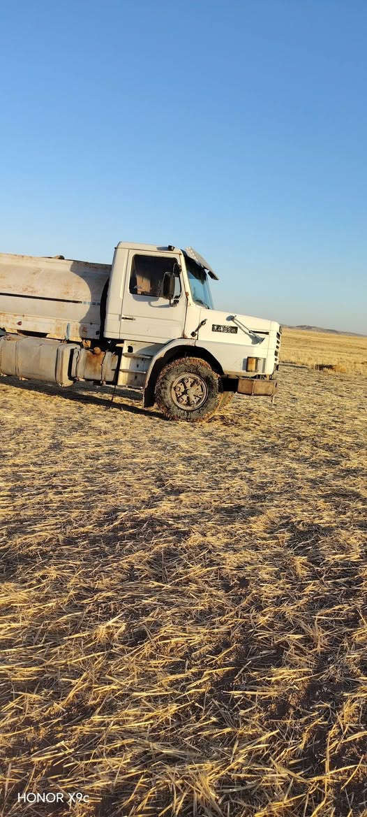 سلام عليكم سياره  البيع سكانيا 112 بلاديه رغم نينوى جديد ابسمانا شرط تحويل سياره ما يعوزه برغي ورجان الي مو شراي الا يتصل ويتعبن تفاصيل أكثر تصل ***********  ***********
