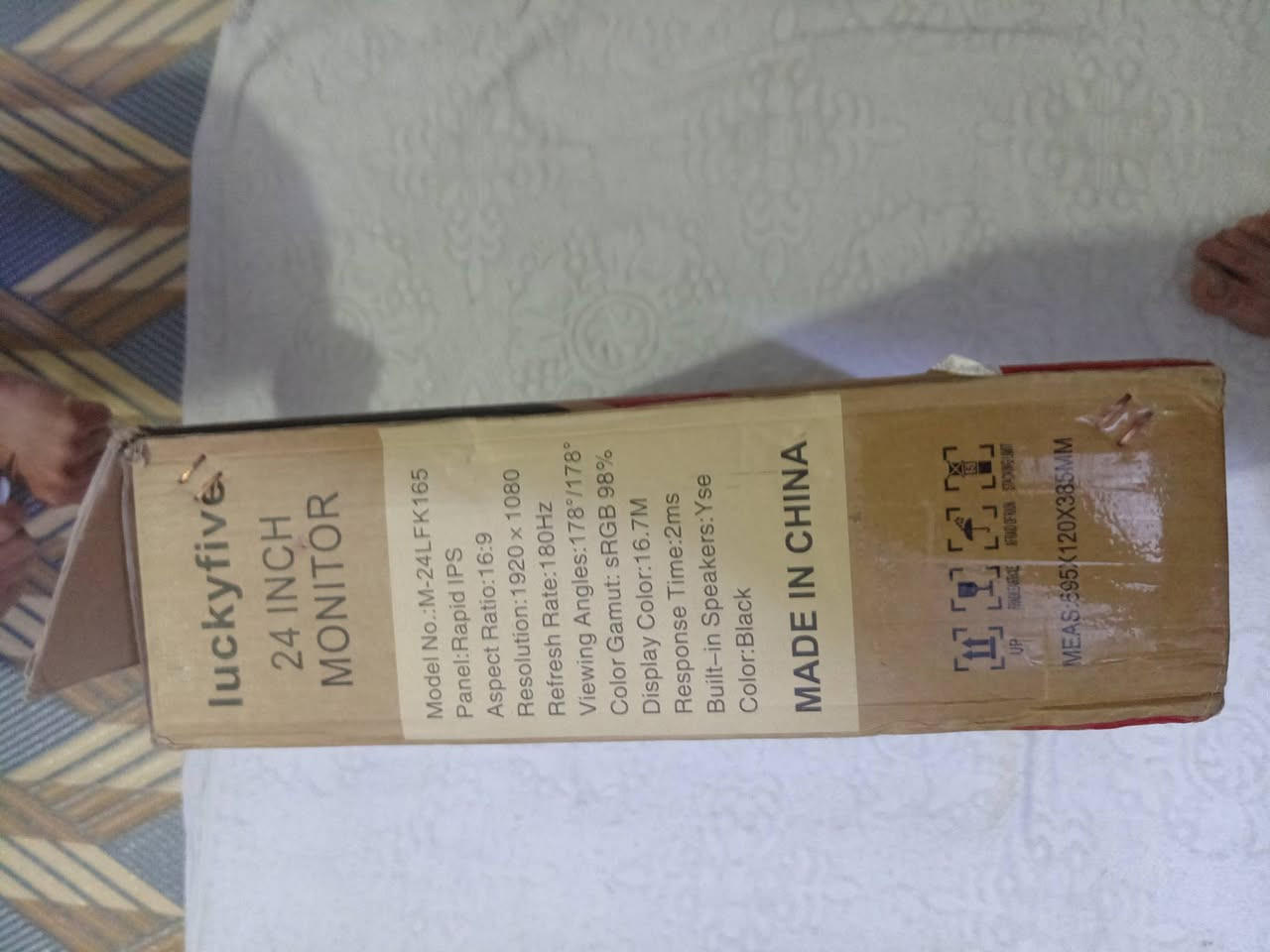 شاشه بهذا الشكل مااعرف كلشي بيها مثل ما موضح الصورة


**إذا كنت صاحب هذا الإعلان وتريد حذفه لأي سبب، رجاءا أرسل رسالة إلى الدعم الفني**