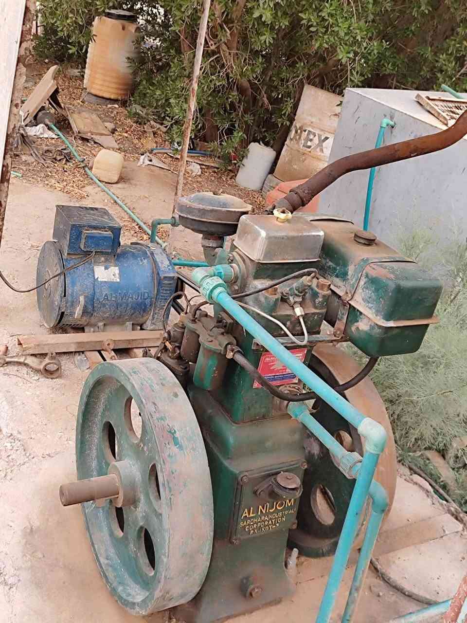 مولدة ماطور هندي نجوم 16 حصان مربوط على راس توليد نحاس ١٠ كيفي مع سلف وكافة الملحقات منصب ويشتغل ومكفول تجي تشوف وتفحص وتفتح في حال عجبك السعر مليون و 300
للاستفسار اكثر ***********
