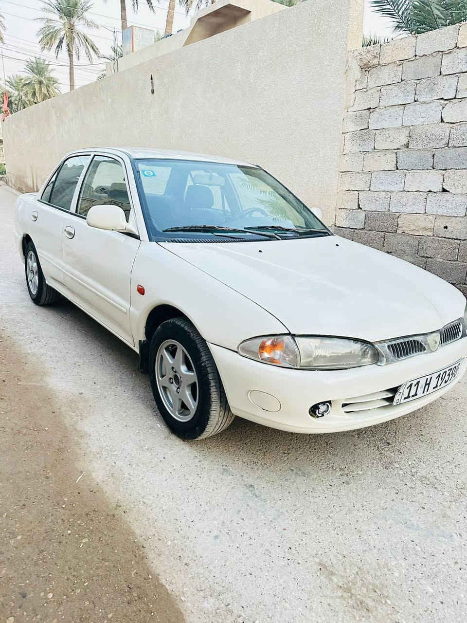 السلام عليكم بروتون 2004 رقم بغداد انكليزي بسمي تبريد شغال كهربائيات شغاله كيجات شغاله محرك كير نضيف مصبوغه حزام جماليه السعر 48 وبيها مجال رقم الهاتف ***********
