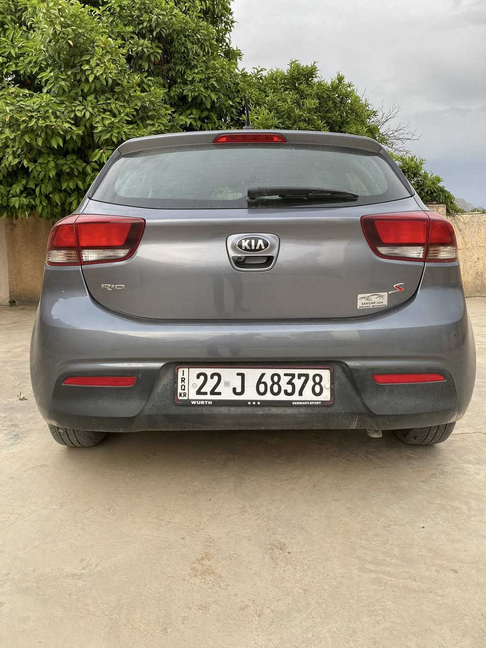 كيا ريو جنطة ٢٠٢٠ 
كير مغير لل ايتي مرغوب ٦نمر 
٣قطعة صبغ بدون دواخل 
رقم اربيل جديد
٤٢ الف ماشي
سعر ٩٥ ورقة
مكان سليمانية رانية
***********
