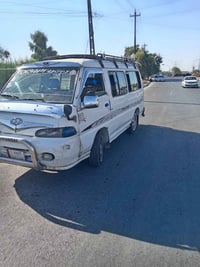 كيا للبيع هونداي موديل 2001 ثانويه 2019 السعر 45 وبيها مجال رقم التليف...