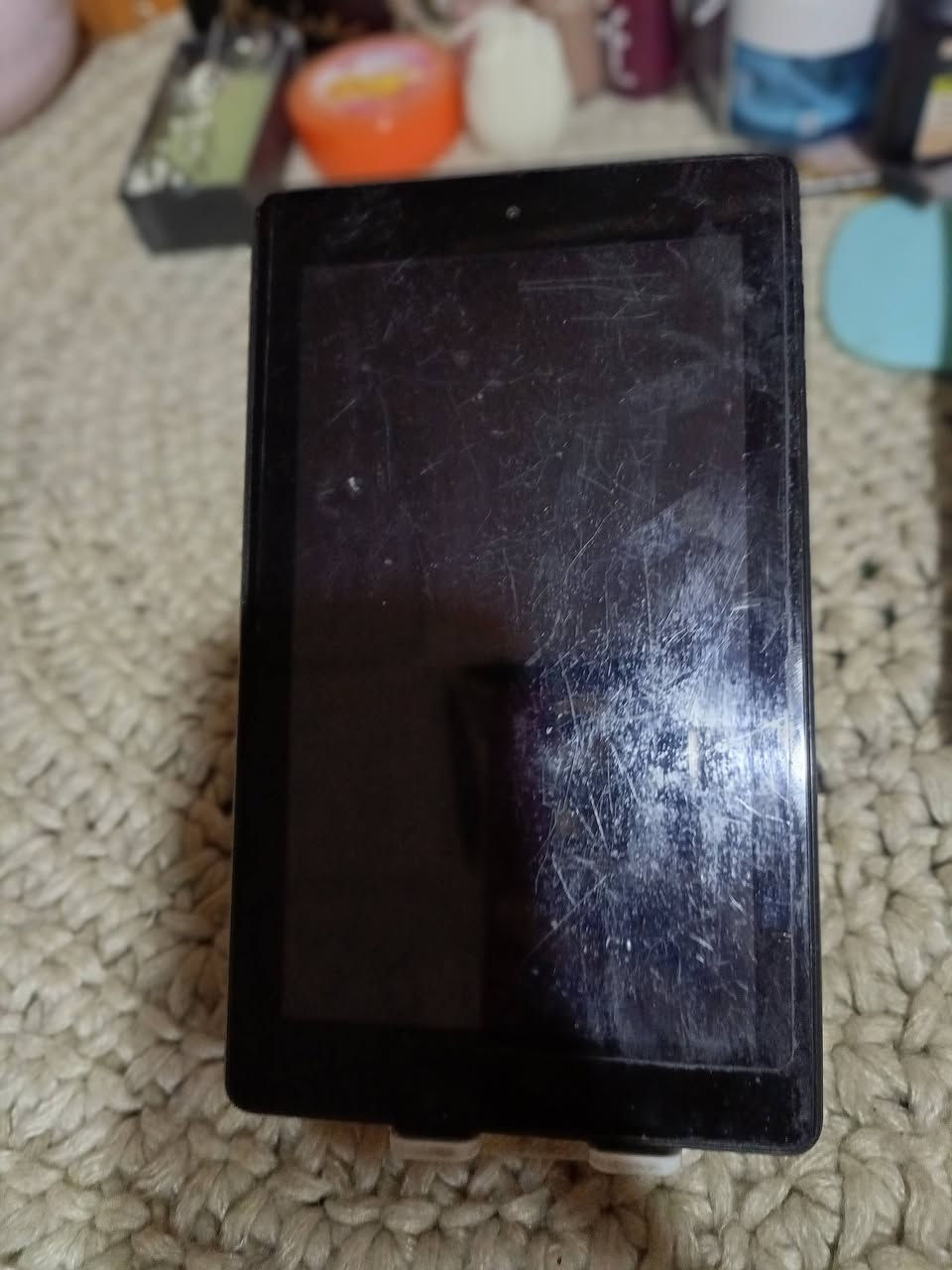 للبيع

تابلت Amazon Fire مستعمل بحالة جيدة، مناسب لاطفال  يوتيوب والعب بسيطة ،  الشاشة  والشحن واللمس زينين، والبطارية حسب الاستخدام. يشحن ع شاحنة كلاكسي 

لاتوجد شاحنة معة ولا باكيت ، الجهاز ميفتح الا أربطة ع ايميل ،معروفة تابلت الامازون 

لتواصل واتساب ‏‪***********‬‏ احمد 

السعر 30,000
