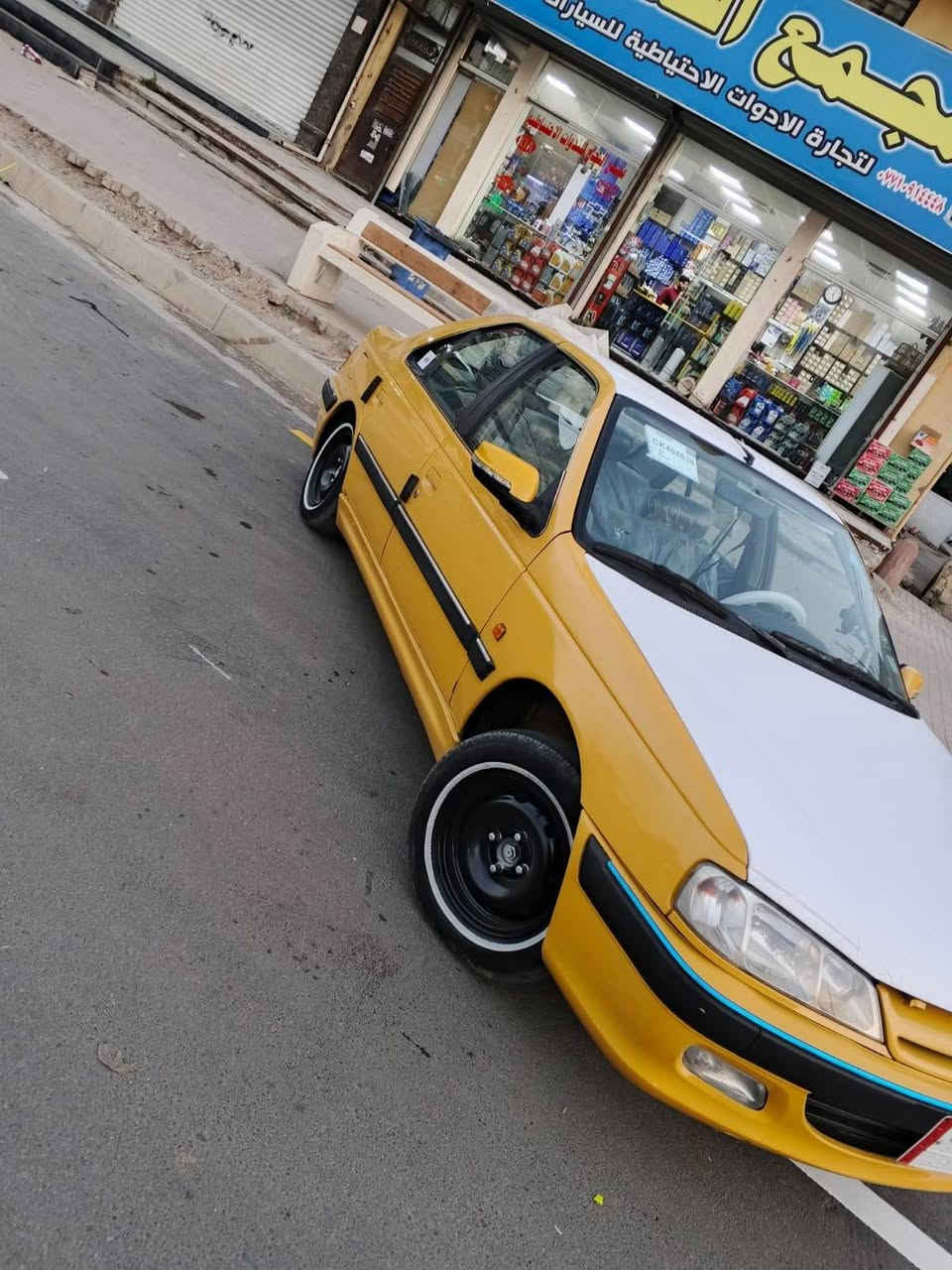 سلام عليكم بيجو بأرص 2015 سيارة مكينة كير صدر أمامي وخلفي كلة جاهز مصفرة هيئة  وغراما


**إذا كنت صاحب هذا الإعلان وتريد حذفه لأي سبب، رجاءا أرسل رسالة إلى الدعم الفني**