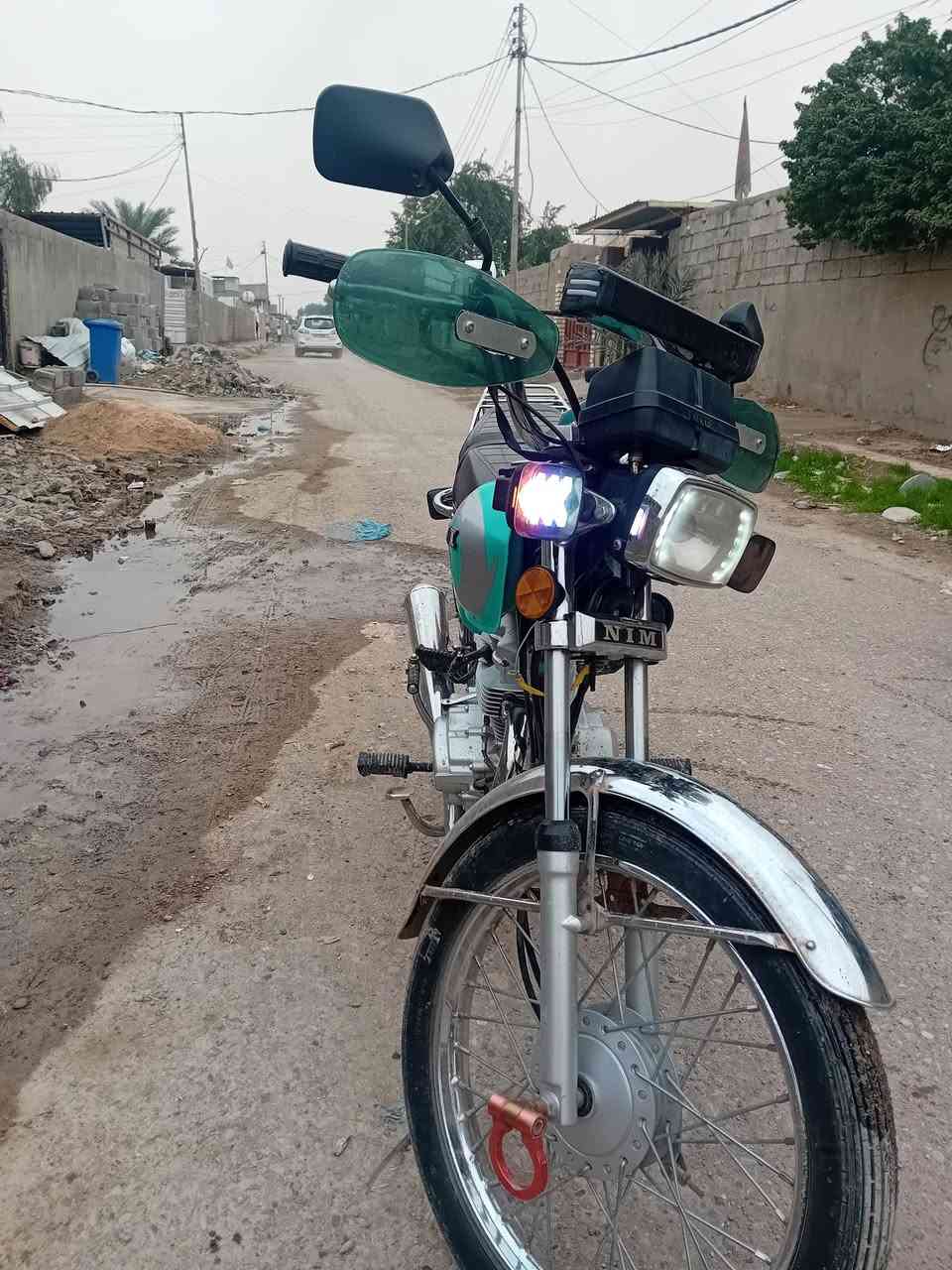 السلام عليكم دراجة نامة امتياز مديل ٢٤ بعدها جديدة كاملة من يدك للشارع شلعة ومعدل تخبل المكان بغداد بسماية مجمع الإحسان رقم ***********
