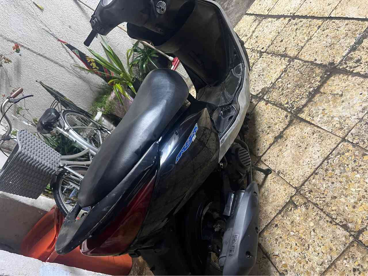 للبيع بريز دراجة جديدة كلش مال رمبة كلشي مابيها السعر 750 مكاني بغداد العطيفية للاتصال *********** بغداد, العراق
