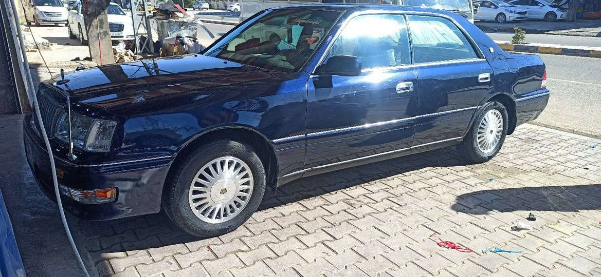 سلام عليكم راس الثور فلات بسمي رقم انكليزي انبار كفاله من الكص والاصوليات ونقل الجثة والضربة القوية ب٩٥ وبيها مجال مكفولة كير ومحرك وحدادية مكان سيارة بالنجف قضاء ابو صخير ***********اتصل وبيك خير ودلل والخاص مفتوح
