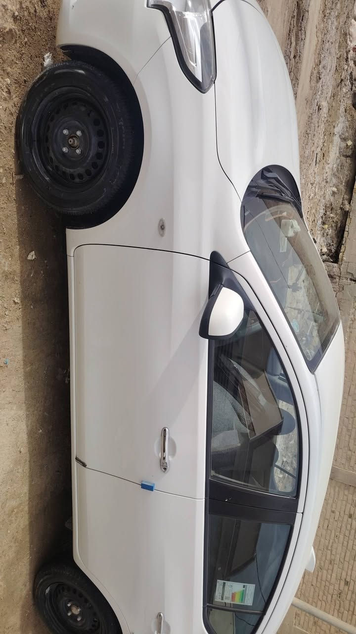 نيسان سني موديل 2024 السياره كفاله من الصبغ والبارد والمعجون هندي ابو البليته الزركه الشباك الجديد
 السعر  ١١٥ السياره رقم شمالي اربيل وكالة او تحويل شركة نور البصرة 
ماشيه ٣٢ الف
مكاني :الناصريه
***********
***********
