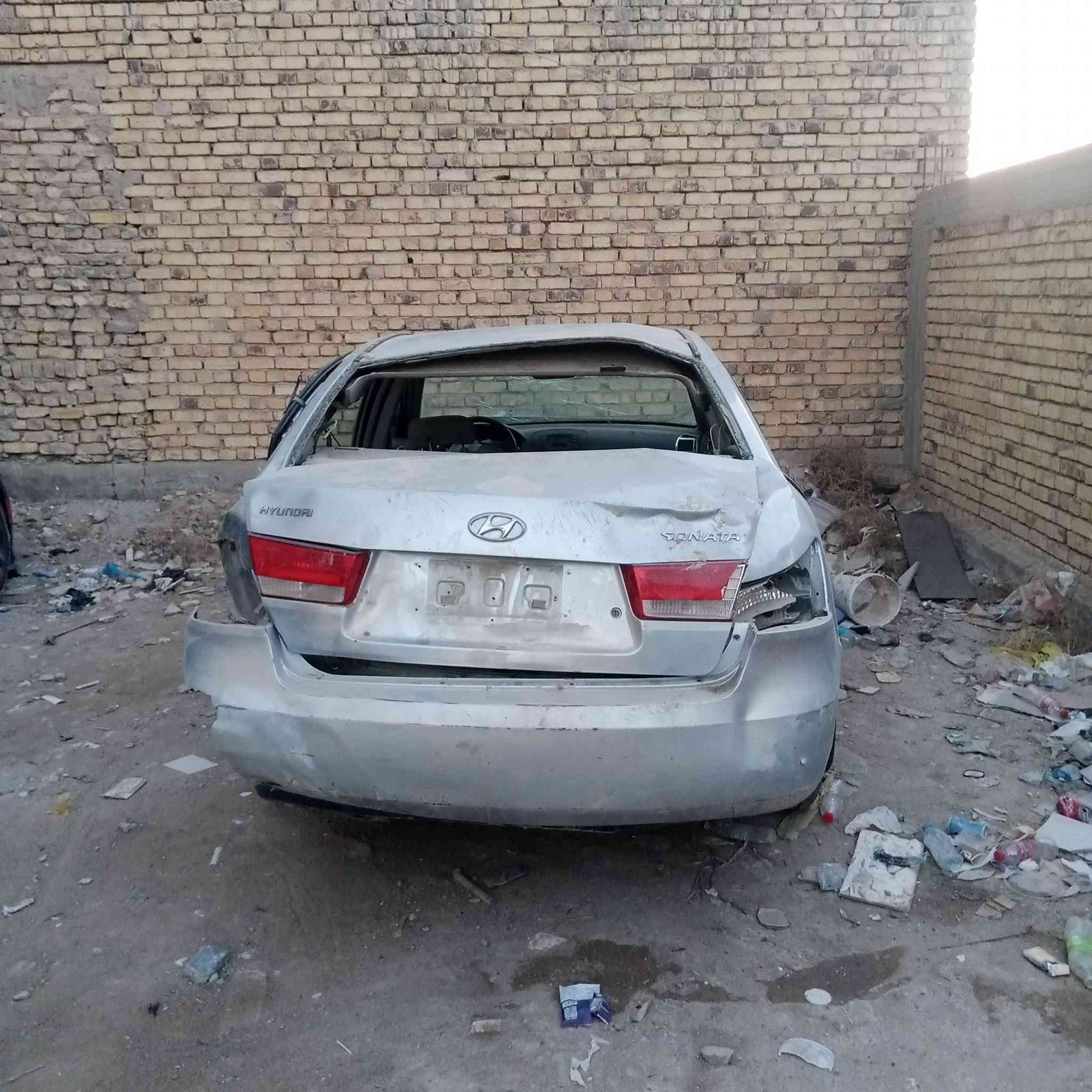 سلام عليكم
سوناته 2007 خليجي رقم بغداد 
كير ومكينه شغالات 
***********
